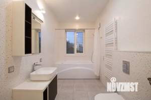 Коттедж 230м², 2-этажный, на длительный срок,