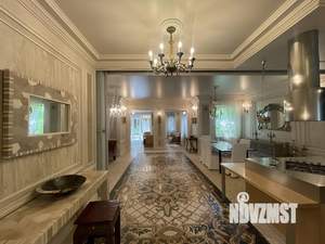 Таунхаус 300м², 3-этажный, на длительный срок,