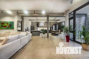 Дом 770м², 2-этажный, на длительный срок,