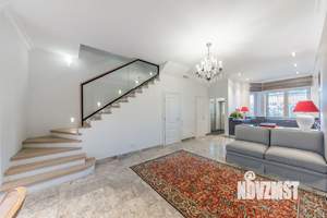 Таунхаус 270м², 4-этажный, на длительный срок,