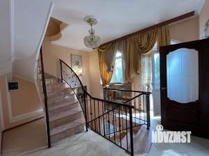 Дом 210м², 2-этажный, на длительный срок,