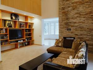 Коттедж 280м², 2-этажный, на длительный срок,