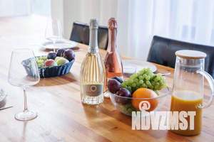 Дом 750м², 3-этажный, посуточно,