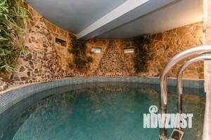 Дом 675м², 2-этажный, посуточно,