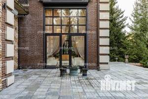 Коттедж 860м², 2-этажный, на длительный срок,