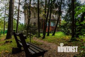 Дом 600м², 3-этажный, посуточно,