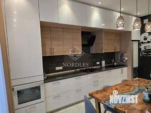 Таунхаус 180м², 3-этажный, на длительный срок,