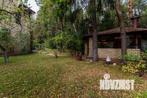 Дом 600м², 3-этажный, посуточно,