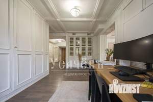 Дом 700м², 3-этажный, на длительный срок,