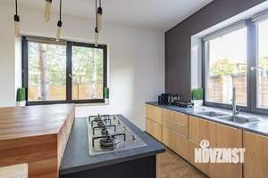 Дом 750м², 2-этажный, посуточно,