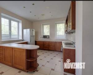 Коттедж 385м², 3-этажный, на длительный срок,