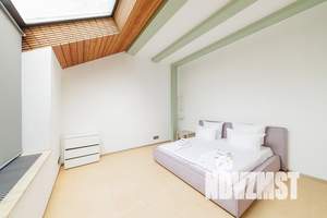 Дом 750м², 2-этажный, посуточно,