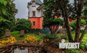 Дом 675м², 3-этажный, посуточно,