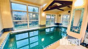 Дом 750м², 3-этажный, посуточно,