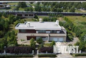 Дом 1100м², 2-этажный, посуточно,