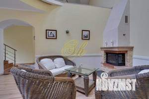 Дом 620м², 2-этажный, посуточно,