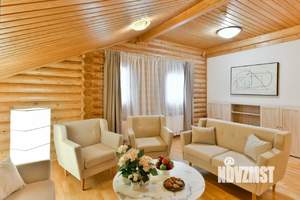 Дом 247м², 2-этажный, на длительный срок,