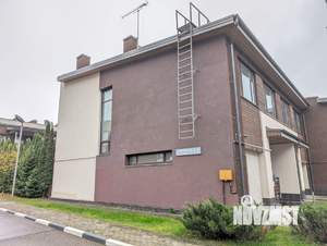 Таунхаус 185м², 3-этажный, на длительный срок,