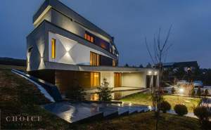 Дом 946м², 2-этажный, на длительный срок,