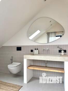 Дом 200м², 2-этажный, на длительный срок,