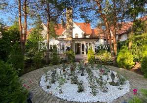 Дом 364м², 2-этажный, на длительный срок,