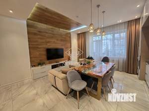 Таунхаус 180м², 3-этажный, на длительный срок,