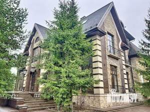 Коттедж 860м², 3-этажный, на длительный срок,