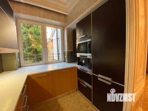 Таунхаус 360м², 3-этажный, на длительный срок,