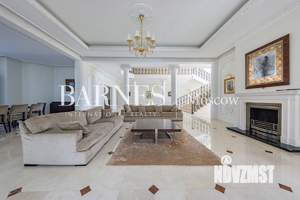 Коттедж 660м², 3-этажный, на длительный срок,