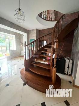 Коттедж 400м², 2-этажный, на длительный срок,