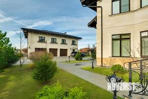 Дом 900м², 3-этажный, на длительный срок,