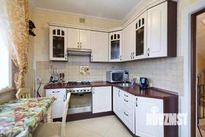 Коттедж 210м², 2-этажный, на длительный срок,