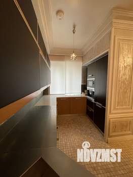 Таунхаус 370м², 3-этажный, на длительный срок,