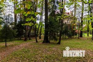 Дом 600м², 3-этажный, посуточно,