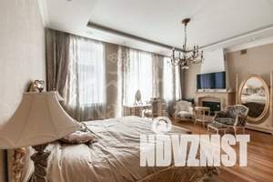 Дом 1122м², 2-этажный, на длительный срок,