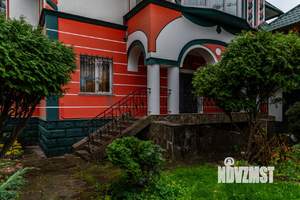 Дом 675м², 2-этажный, посуточно,