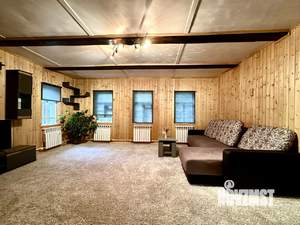 Дом 102м², 2-этажный, на длительный срок,