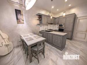 Таунхаус 185м², 3-этажный, на длительный срок,