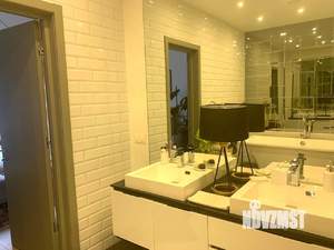 Дом 300м², 2-этажный, на длительный срок,