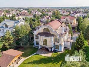 Дом 1000м², 3-этажный, посуточно,