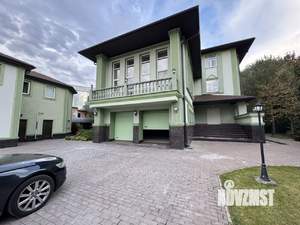 Коттедж 960м², 3-этажный, на длительный срок,