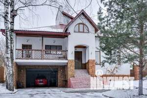 Дом 520м², 2-этажный, посуточно,