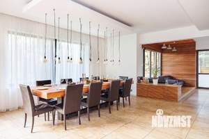 Дом 750м², 2-этажный, посуточно,