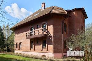 Дом 1600м², 4-этажный, на длительный срок,