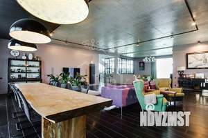 Дом 1000м², 2-этажный, на длительный срок,