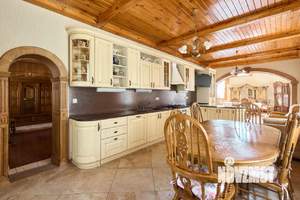 Дом 1600м², 4-этажный, на длительный срок,