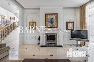 Коттедж 660м², 3-этажный, на длительный срок,