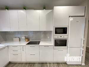 Дом 183м², 3-этажный, на длительный срок,