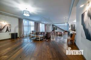 Дом 800м², 3-этажный, посуточно,