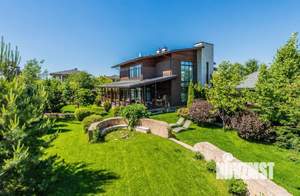 Коттедж 360м², 2-этажный, на длительный срок,